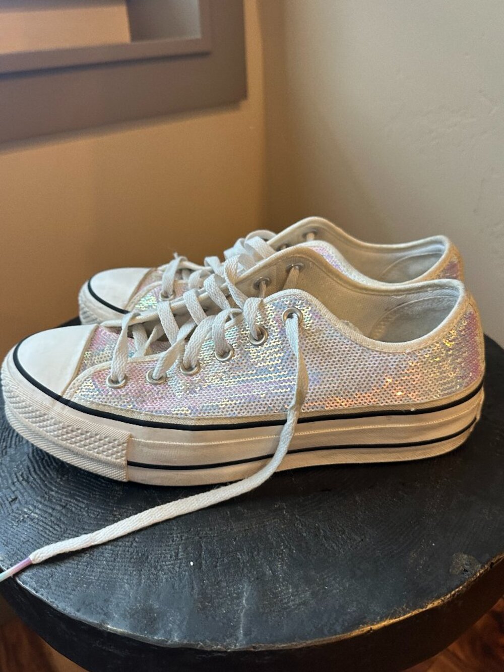 SILVER SEQUIN CONVERSE ALL STARS PLATFORM SNEAKERS SIZE 9